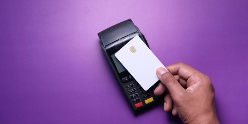 Le lecteur de carte bancaire : un outil indispensable pour lutter contre la fraude