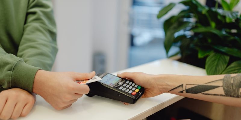 TPE : Le rôle du lecteur de carte bancaire dans l'expérience client